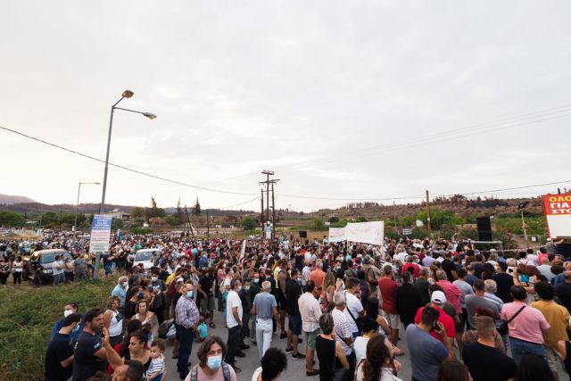 Εύβοια – Μαζικό συλλαλητήριο από τους πυρόπληκτους