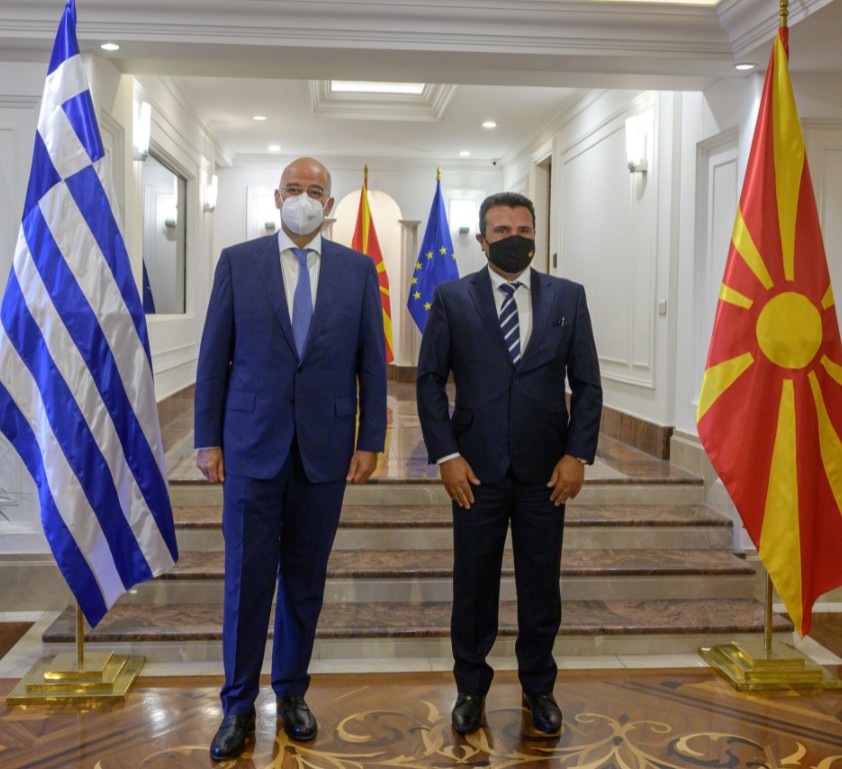 Συνάντηση με τον Ζάεφ είχε ο Δένδιας – Στο επίκεντρο η εφαρμογή της Συμφωνίας των Πρεσπών