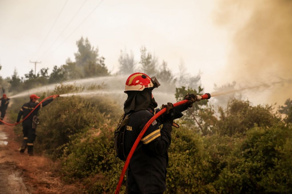 Φωτιά στην Εύβοια – Δόθηκε εντολή εκκένωσης για την Αβγαριά
