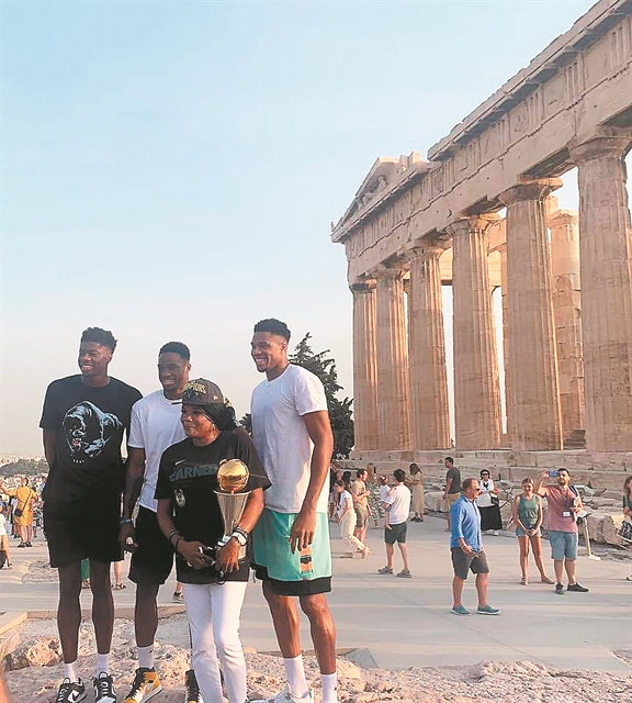 Ο… γιατρός αποσύρεται!