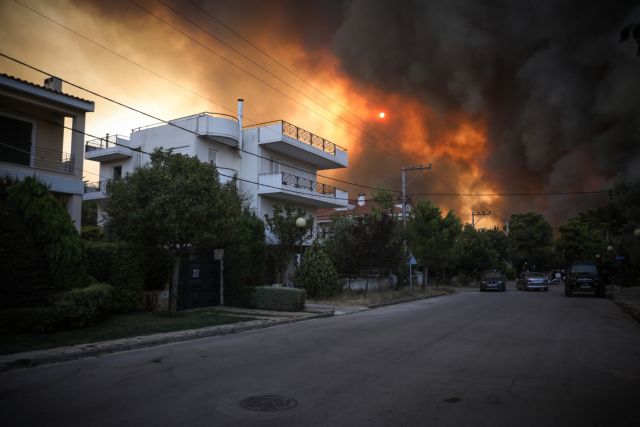 ΚΙΝΑΛ – Η σκέψη μας σε πολίτες και πυροσβέστες που δίνουν μάχη με τη φωτιά