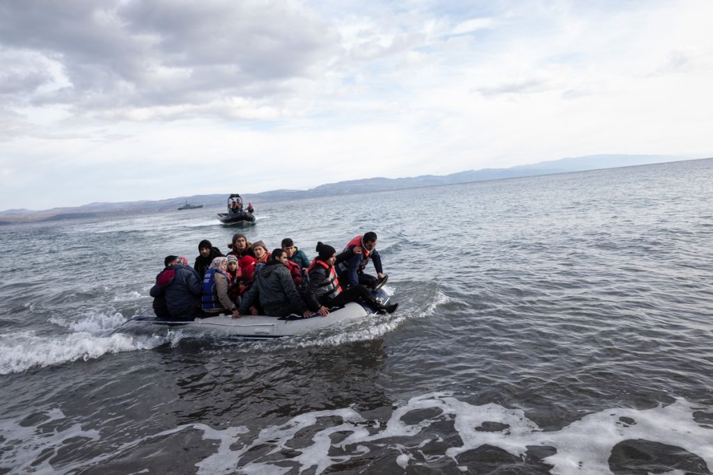 Μηταράκης – Η τουρκική ακταιωρός ευθύνεται για το ναυάγιο με τους τρεις αγνοούμενους στη Λέσβο
