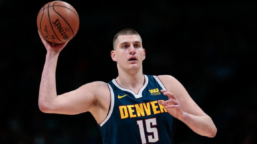 Επικός Γιόκιτς σε πιτσιρικάδες – «Δεν μπορώ να καρφώσω παιδιά, δεν με έχετε δει να παίζω;»