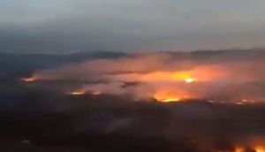 Φωτιές – Συγκλονιστικό βίντεο της Πολεμικής Αεροπορίας για τις φωτιές