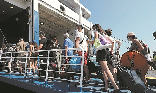 Σε νέα ρεκόρ οι ναύλοι, «ακούνητες» οι μετοχές