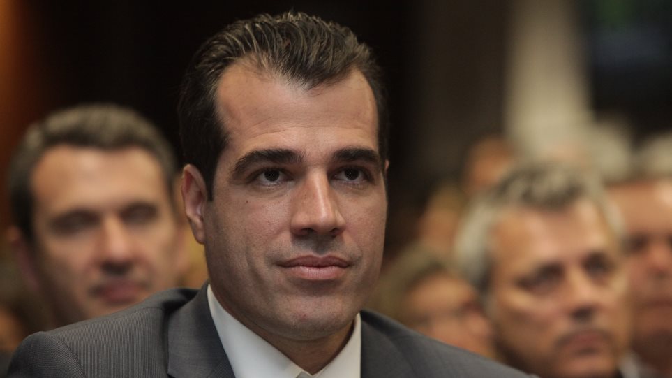 Η άγνωστη ιστορία του νέου υπουργού Υγείας – Είχε μπει σε τεχνητό κώμα, του έδιναν πιθανότητες επιβίωσης 20%