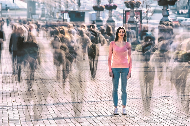 «Επιδημία μοναξιάς» μαστίζει τους Βρετανούς