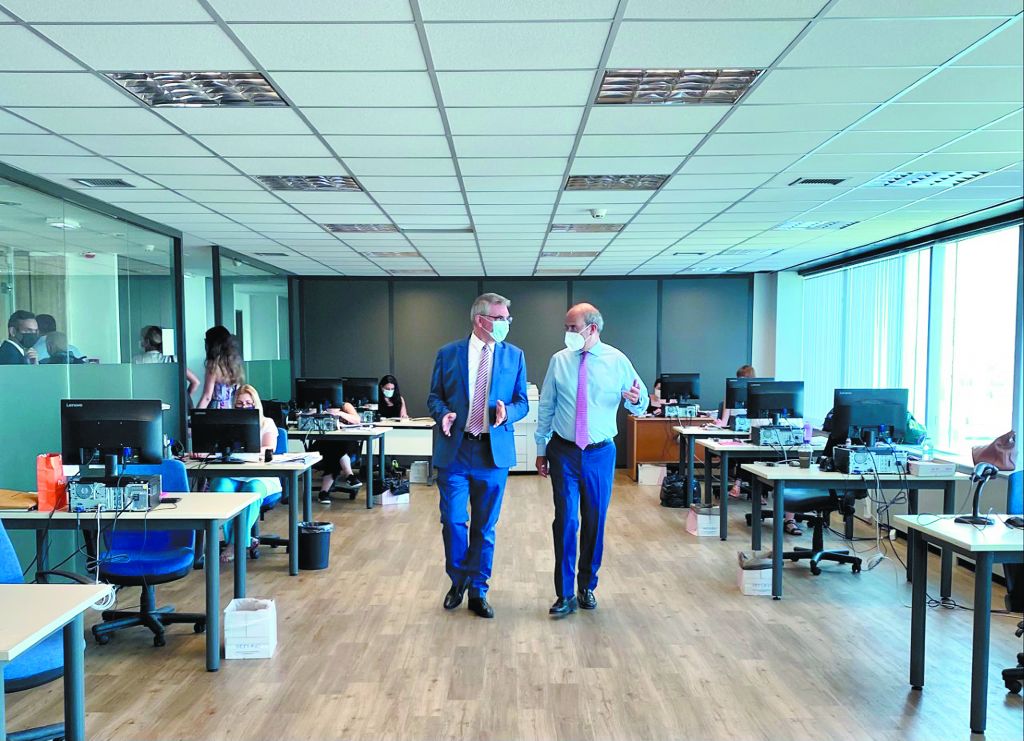 Θα εκδίδονται 6.800 συντάξεις την ημέρα από τον Δεκέμβριο