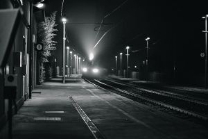 Ενα βράδυ στο σταθμό