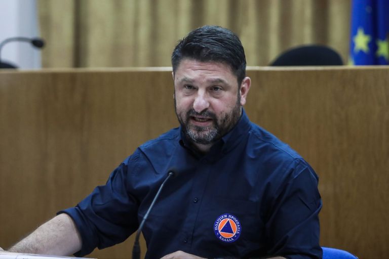 Ο Χρ. Σπίρτζης επισκέφθηκε στο νοσοκομείο τον Ν. Χαρδαλιά