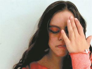 Λωξάντρα Λούκας: η πρώτη σύμβαση ηθοποιού με σύνδρομο Down με το Εθνικό Θέατρο