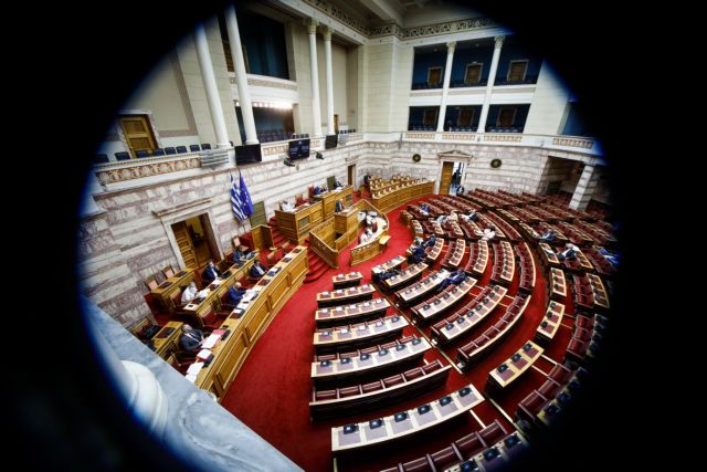 Επικουρικές συντάξεις νέων – Αρχισε στη Βουλή η συζήτηση του νομοσχεδίου – Τι αλλάζει
