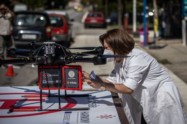 Drone για τη μεταφορά φαρμάκων δοκιμάζεται στα Τρίκαλα