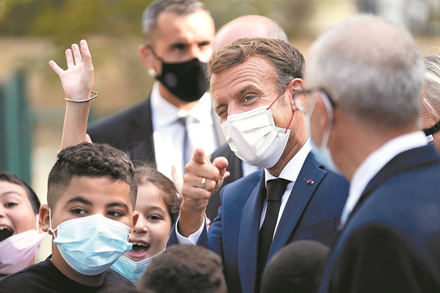 Σε ρυθμούς COVID «χορεύει» η Ευρώπη