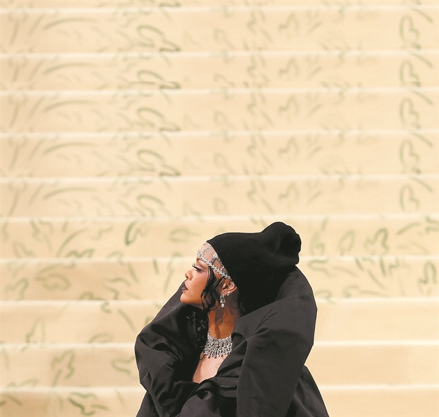 Μανιφέστα με την υπογραφή της μόδας