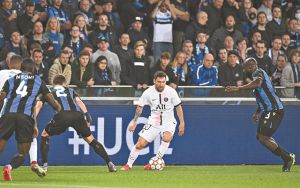 Θύμα της ματαιοδοξίας της