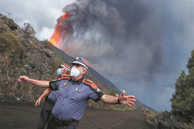 Το βάρος των ιστορικών αποσκευών
