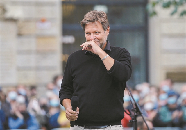 Βάζει πλώρη για αντικαγκελάριος