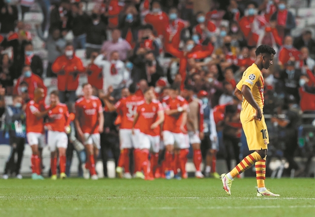 Η Μπάρτσα σε… ιστορικό χαμηλό