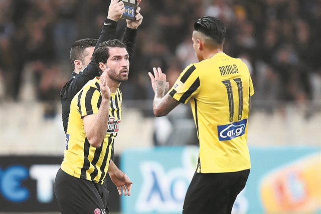 Προλαβαίνει, δεν προλαβαίνει Ολυμπιακό ο Αραούχο