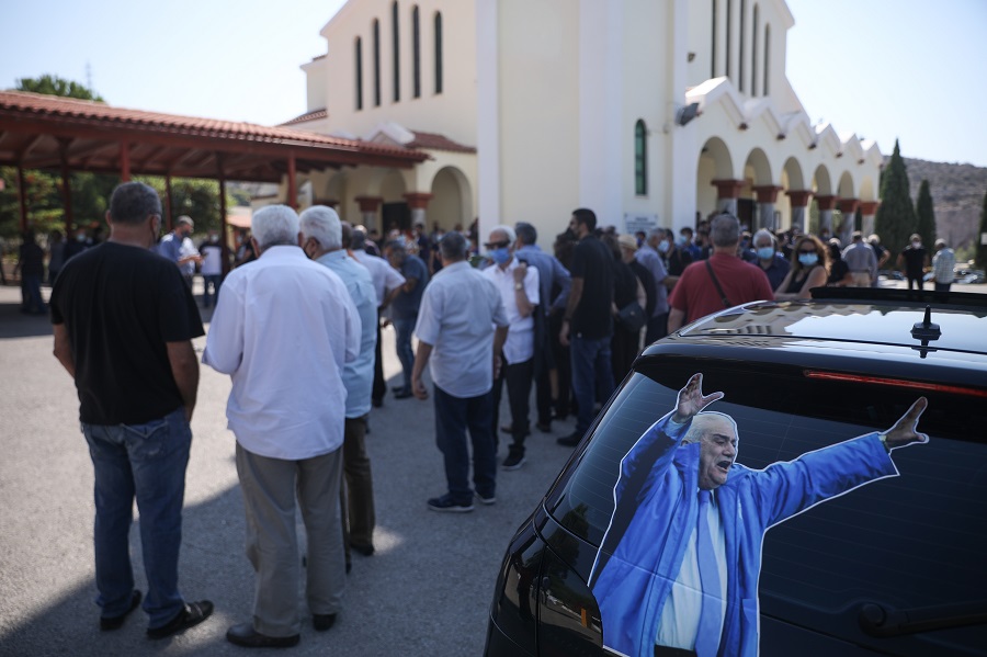 Κηδεύτηκε ο Γιάννης Ματζουράνης