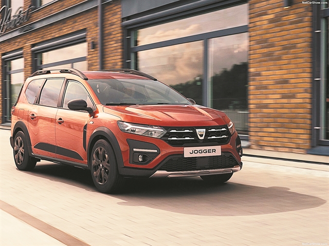 Ενα SUV τρία σε ένα!