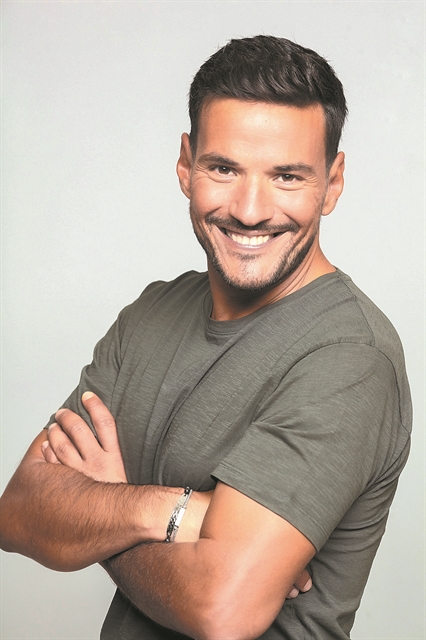 «Θα είμαστε μια παρέα με τους τηλεθεατές»