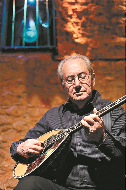 «Γυρίσαμε στον Μίκη μετανιωμένοι»