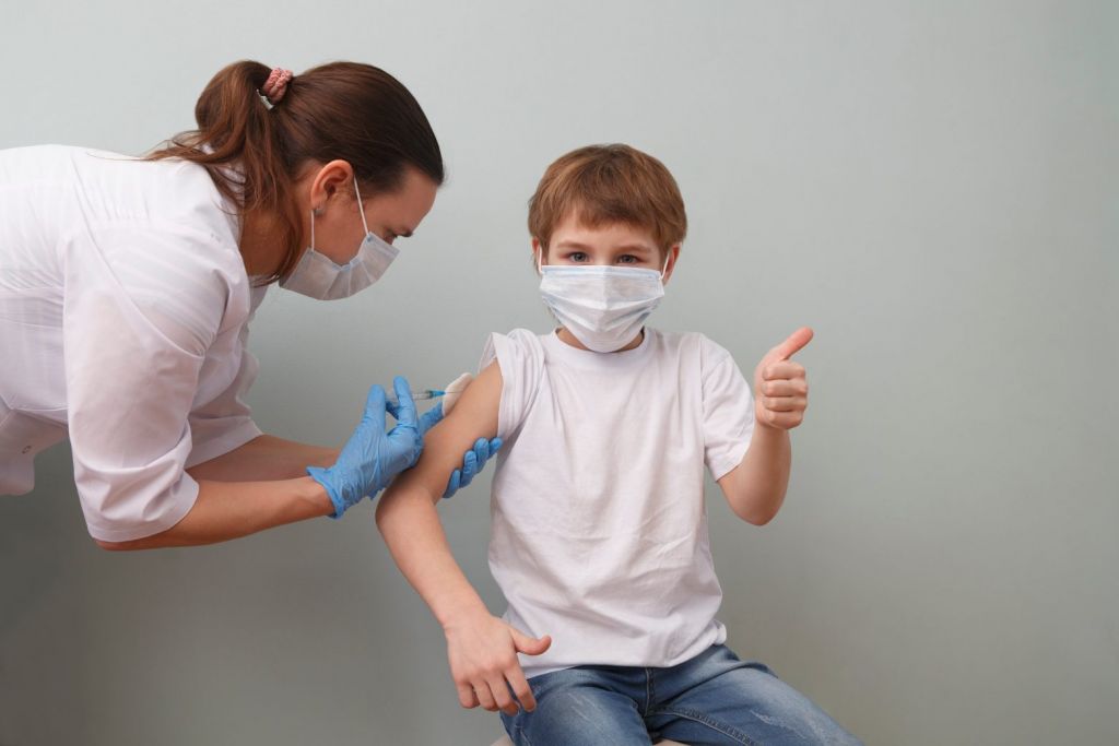 Χρούσος – Ετοιμοι οι παιδίατροι για να αναλάβουν τον εμβολιασμό για τον κοροναϊό