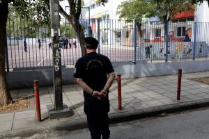 Μακρή – Συμφωνεί με την παρέμβαση του Άρειου Πάγου για τους αρνητές μηνυτές