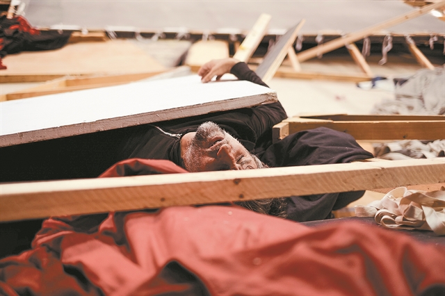 «Synthesis» για το κοντινό παρελθόν που μας αφορά