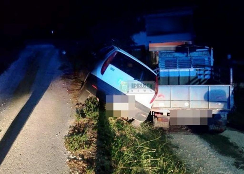 Γιάννενα – Απίστευτη διάσωση μετά από τροχαίο – Κρατούσαν με τα χέρια αυτοκίνητο στο χείλος του γκρεμού