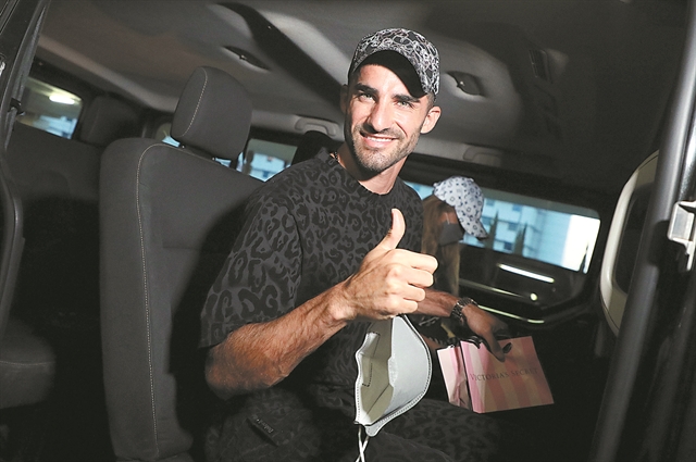 Αναβάθμιση στα αριστερά