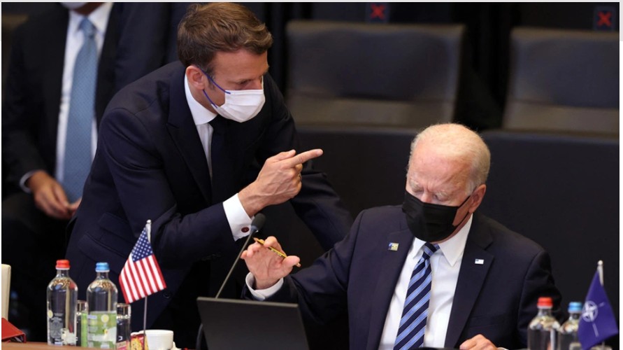 AUKUS – «Μασάζ» στη Γαλλία από ΗΠΑ και Αυστραλία μετά τα αντίποινα