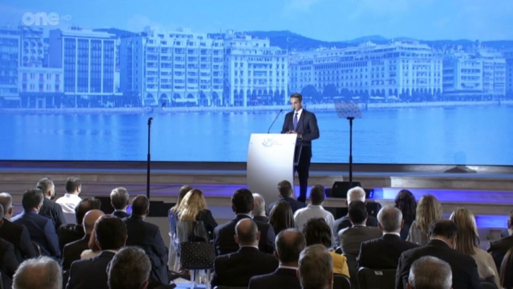Μητσοτάκης – Δείτε live την ομιλία του πρωθυπουργού