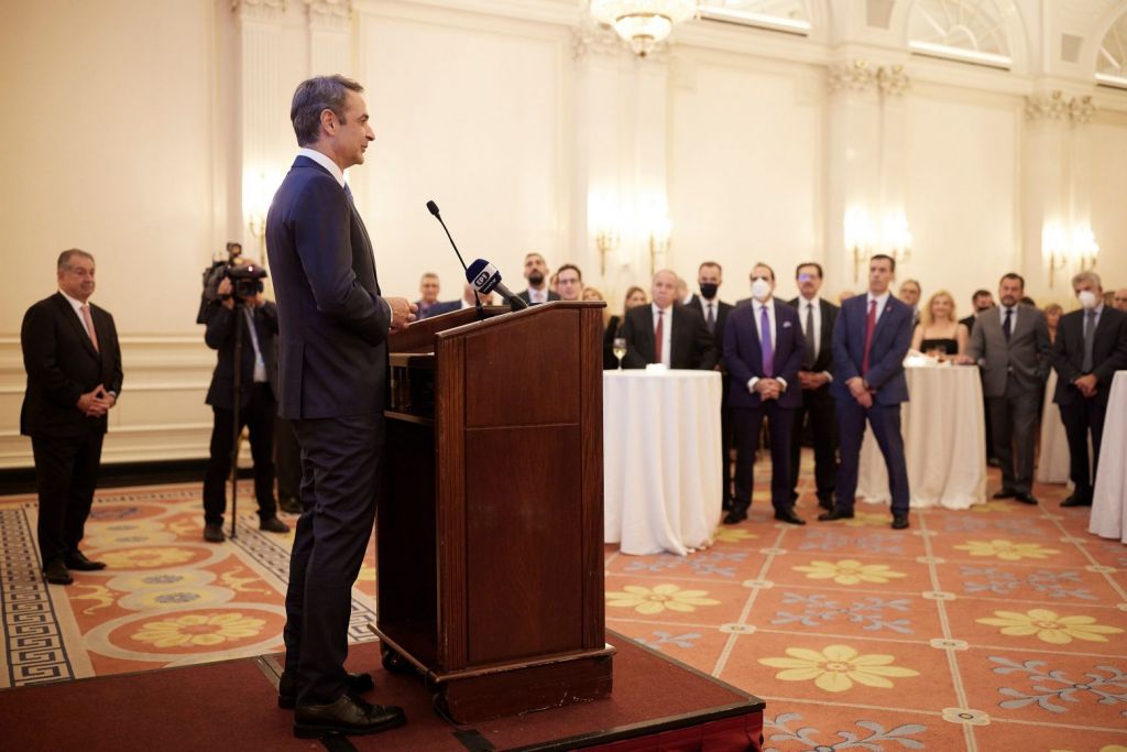 Μητσοτάκης – Το «Ελλάδα 2.0» καταρτίστηκε «από έλληνες για έλληνες» – Ψήφος εμπιστοσύνης από ξένους επενδυτές