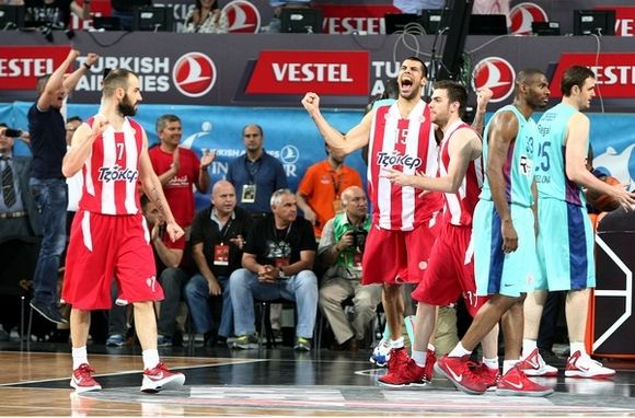 Ντούσαν Ίβκοβιτς – Όταν ο Ολυμπιακός έγινε «αυτοκράτορας» στην Κωνσταντινούπολη