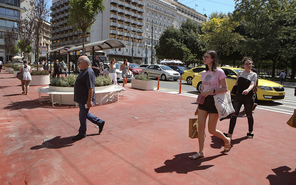 Ποια είναι και τι ψηφίζει η μεσαία τάξη που στην ποδιά της σφάζονται… Τσίπρας και Μητσοτάκης