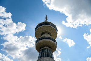 Οικονόμου – Με εμβολιασμούς και συχνά τεστ η επιστροφή στα σχολεία – Τι είπε για την υποχρεωτικότητα