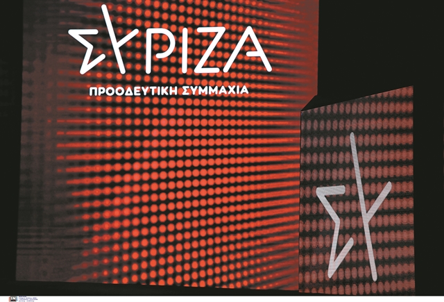 Από τη μομφή στην εσωστρέφεια