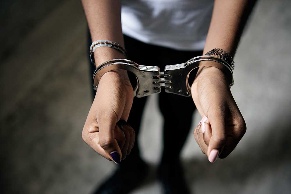 Πώς αποκαλύφθηκε η δράση του μοντέλου με την κοκαΐνη – Η παρακολούθηση μια εβδομάδα πριν συλληφθεί μαζί με τον σύντροφό της