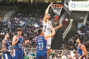 Σκόρπισε χαμόγελα