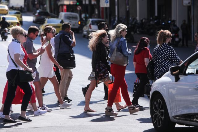 Σύσκεψη στο υπ. Προστασίας του Πολίτη για τα μέτρα προστασίας από τον κοροναϊό