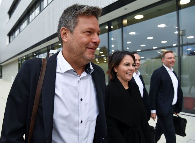 Γερμανία – Επαναλαμβάνονται οι διερευνητικές επαφές μεταξύ SPD, Πρασίνων και FDP