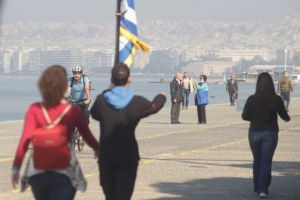 Μόσιαλος – Ετσι μπορούν να γίνουν παρελάσεις χωρίς κανένα πρόβλημα