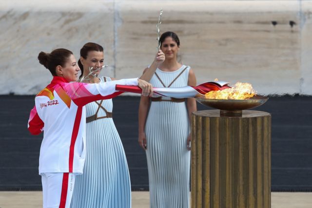 «Πεκίνο 2022» – Η παράδοση της Ολυμπιακής Φλόγας στο Παναθηναϊκό Στάδιο