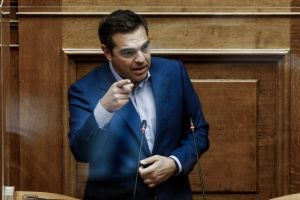 Τσίπρας για αμυντική συμφωνία – «Συναίνεση στο λάθος δεν θα δώσουμε»