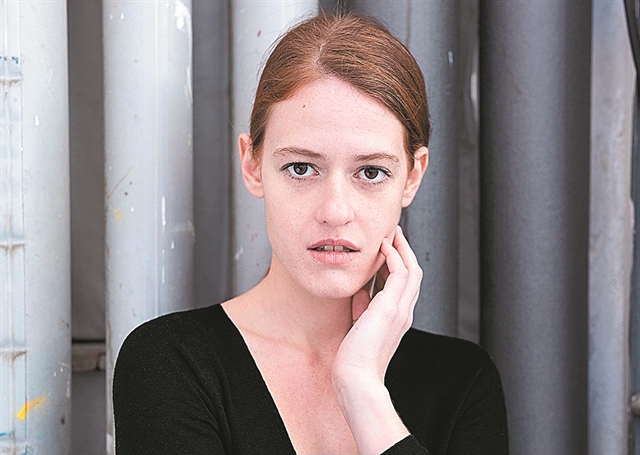 «Η μοναξιά δεν χωρίζει τους ανθρώπους, τους ενώνει»