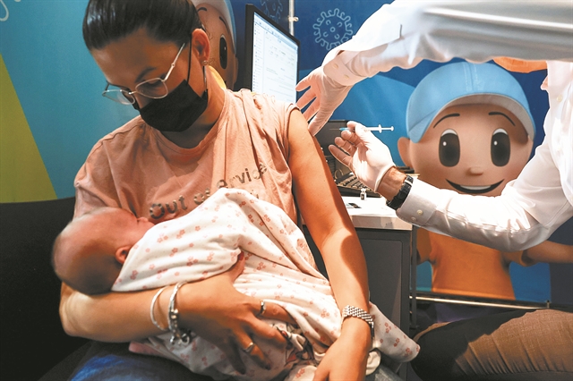 Πιστοποιητικό μόνο με τρίτη δόση στο Ισραήλ