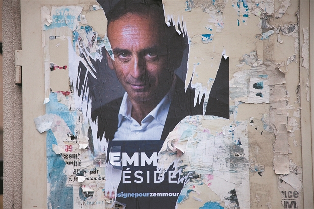 Μια παρτίδα σκάκι με ένα περιστέρι